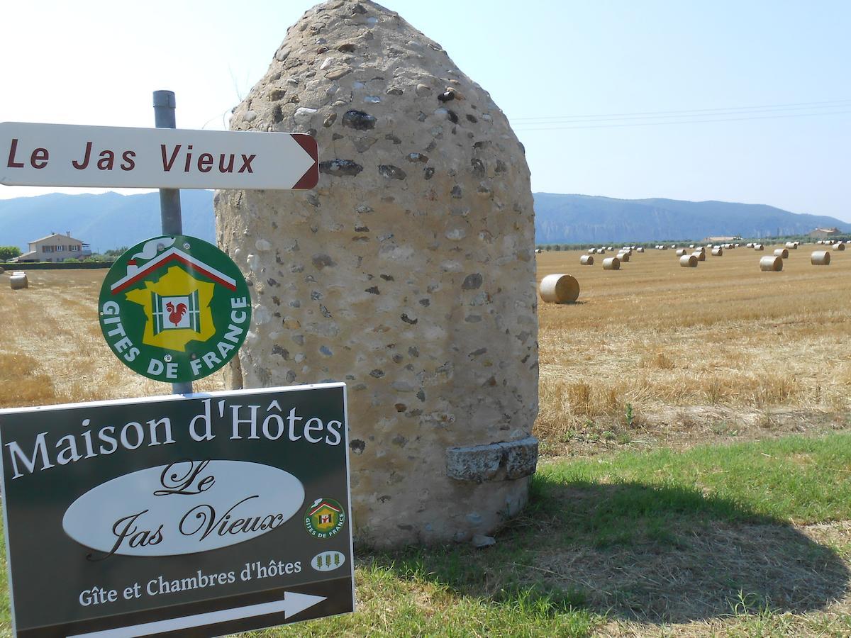 Maison D'Hotes Le Jas Vieux Montfort  Bagian luar foto